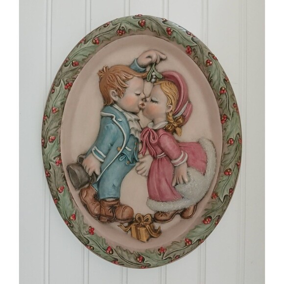 Vintage Ceramic Wall Plaque Children Kissing Under the Mistletoe Hand Painted - Picture 1 of 12